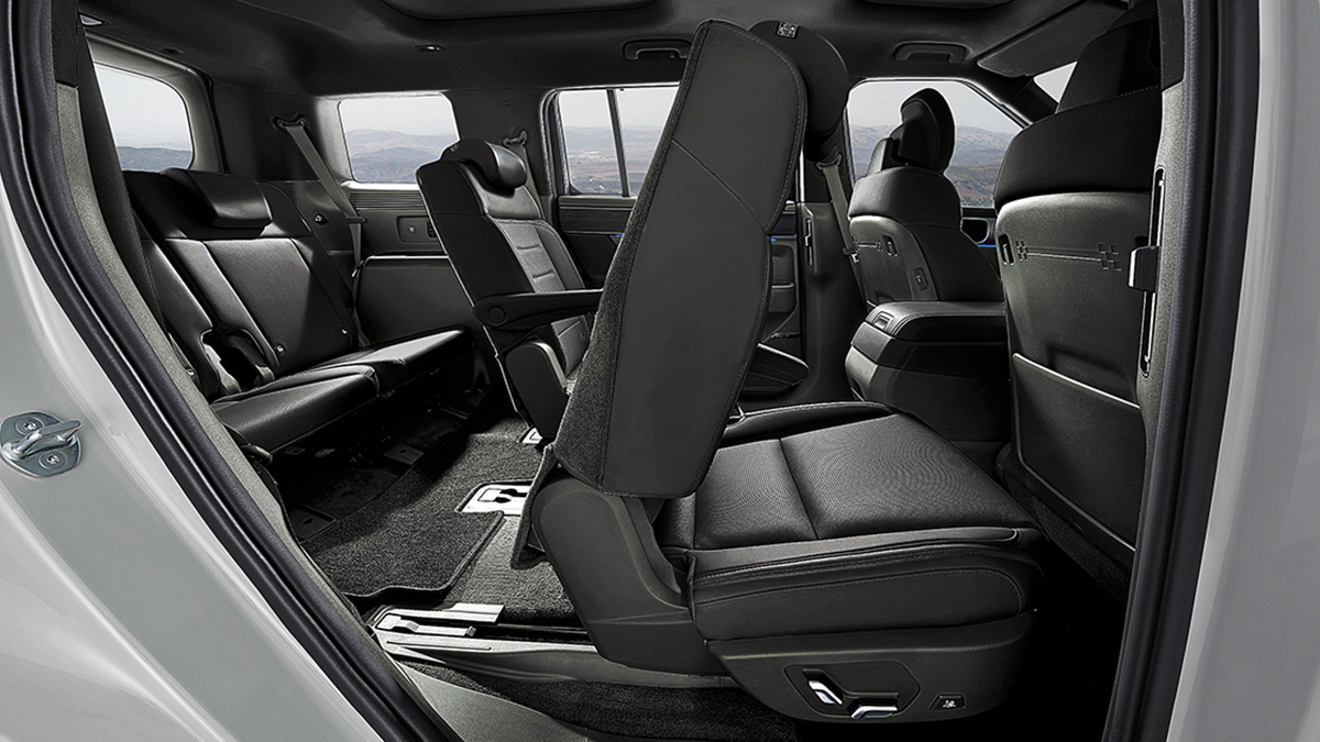 Kabin Hyundai Santa Fe HEV