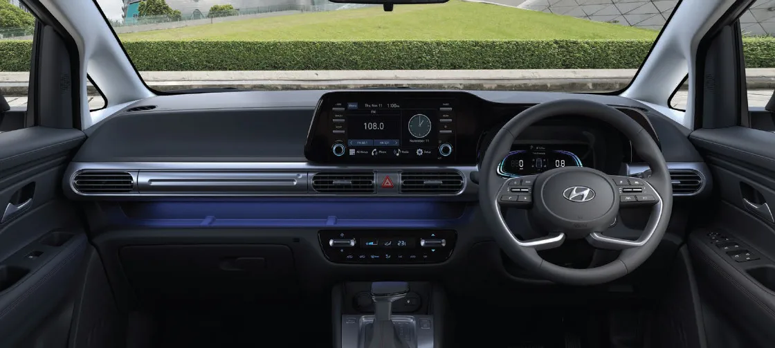 Interior Hyundai Stargazer X