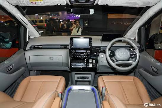 Interior Hyundai Staria